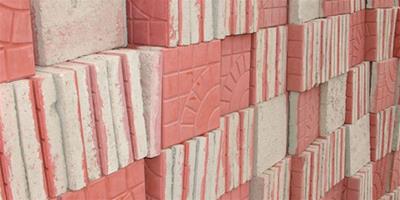 水泥彩磚的粘接鋪設方法與注意事項