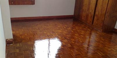 家居常識:地板打蠟流程攻略及注意事項 給地板做個“面膜”