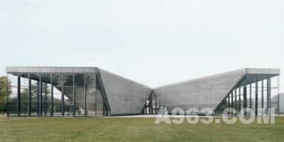 建築設計：波蘭混凝土航空博物館