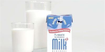 純牛奶可以加熱嗎 教你正確喝牛奶