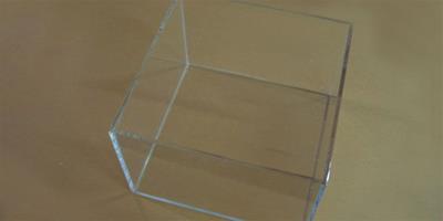 有機玻璃和普通玻璃有什麼區別？