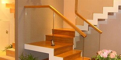 家居樓梯的材質種類 家居樓梯選購技巧