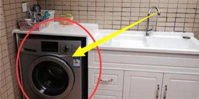 洗衣機裝修的後面萬萬別設計插座，許多人不懂，洗衣櫃都白裝了！