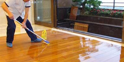 木地板保養用蠟還是油好 木地板正確的保養方法