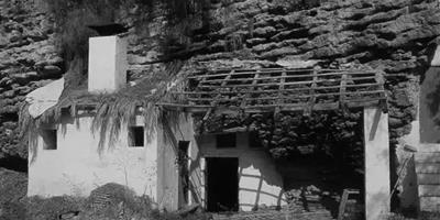 再破舊的牛棚，也能改造成驚豔的洞穴民宿......