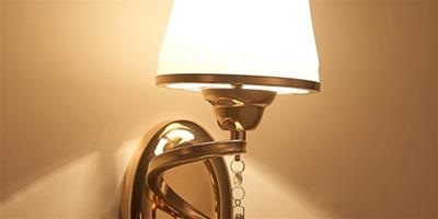 床頭燈壁燈一般高度是多少 床頭燈壁燈的安裝方法