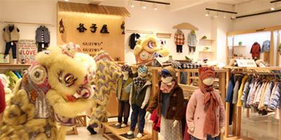 小型服裝店裝修效果圖大全 25平米服裝店裝修吸睛