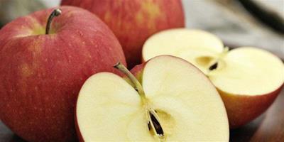蘋果帶皮吃好嗎？吃蘋果皮的五大好處！