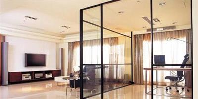 客廳玻璃隔斷優勢有哪些 客廳玻璃隔斷3大材質解析
