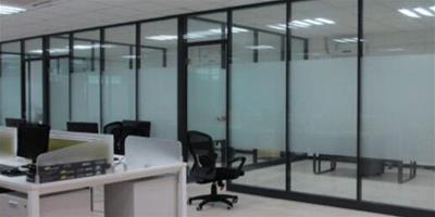 辦公室玻璃隔斷的優點 為何辦公室喜歡做玻璃隔斷