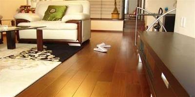 強化地板與實木地板的區別有哪些 買木地板前要注意什麼