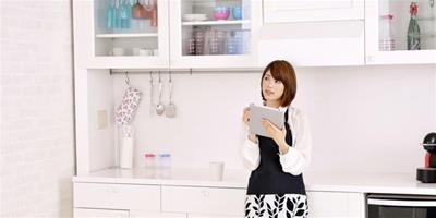小戶型的廚房裝修設計 日本淺色系很搭！