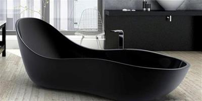 黑色的浴缸帶來的魅惑 泡澡都能泡到忘記時間