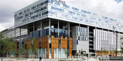 建筑設計：法國Novotel Lyon Confluence混合使用中心