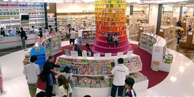 日本越谷FRONTAGE書店—迫慶一郎設計作品（組圖）
