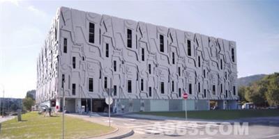 維也納建筑師設計馬其頓巴洛克式停車庫