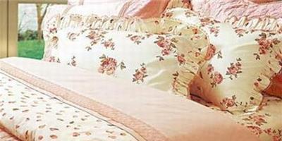 美女最愛的風情布藝床品設計 演繹驚艷臥室