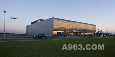 立陶宛·考納斯機場客運大樓—交通建筑設計