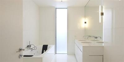 白色浴室設計理念 輕輕松松得來的美麗