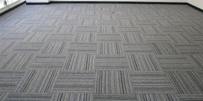 方塊地毯安裝 方塊地毯安裝的步驟介紹