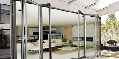 選購優質鋁合金門窗 讓家居生活安全又美觀