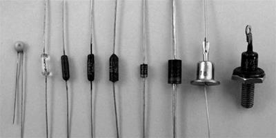 肖特基二極體的作用 肖特基二極體的工作原理