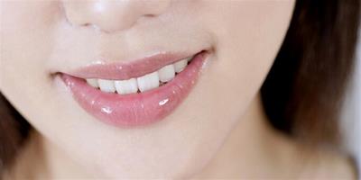 預防和解決冬季嘴唇起皮的問題