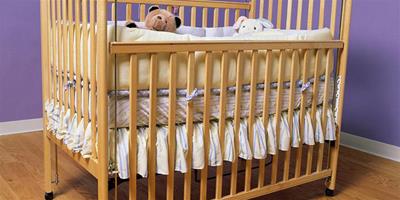 英氏嬰兒床怎麼樣 英氏嬰兒床價格是什麼